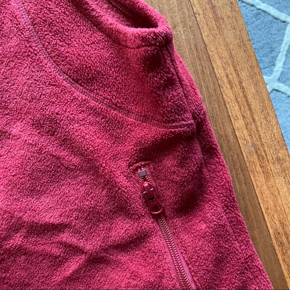 Columbia Red Fleece Vest - Picture 5 of 6